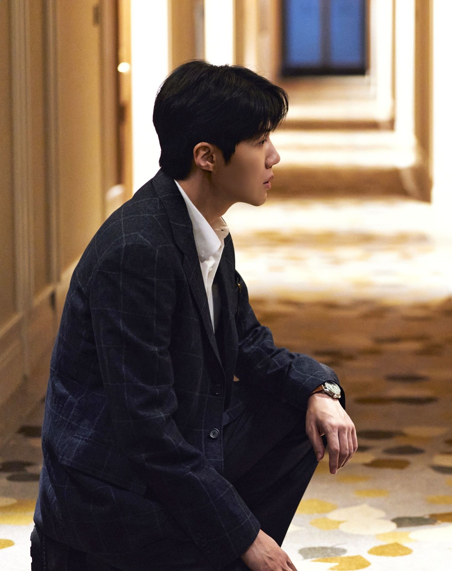 Behind-the-scenes cut of Kim Seonho