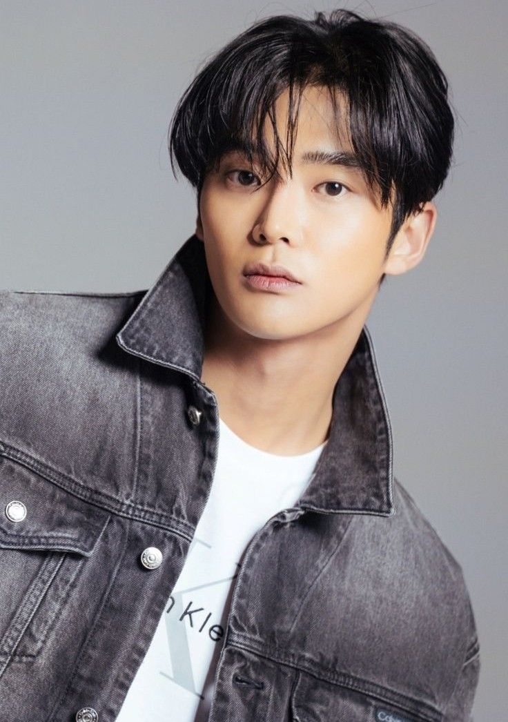 로운 최근 활동샷