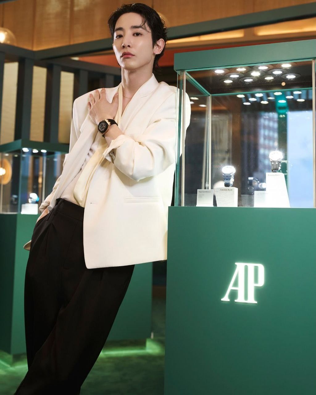 李洙赫的近期活動照