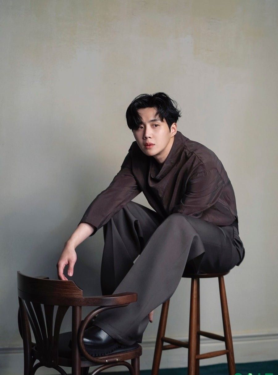 Latest photo of Kim Seonho