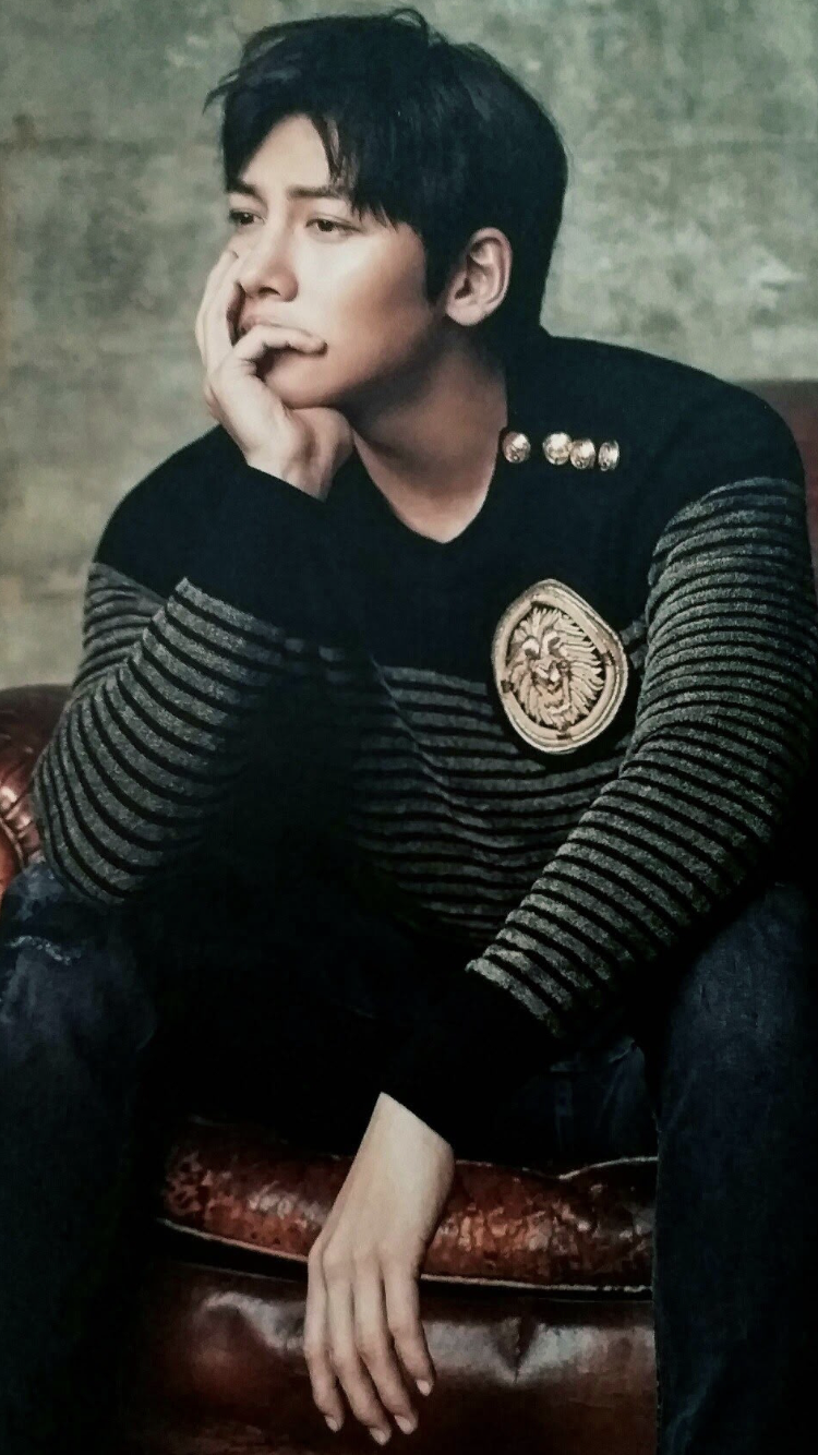 Recent activity shot of Ji Changwook