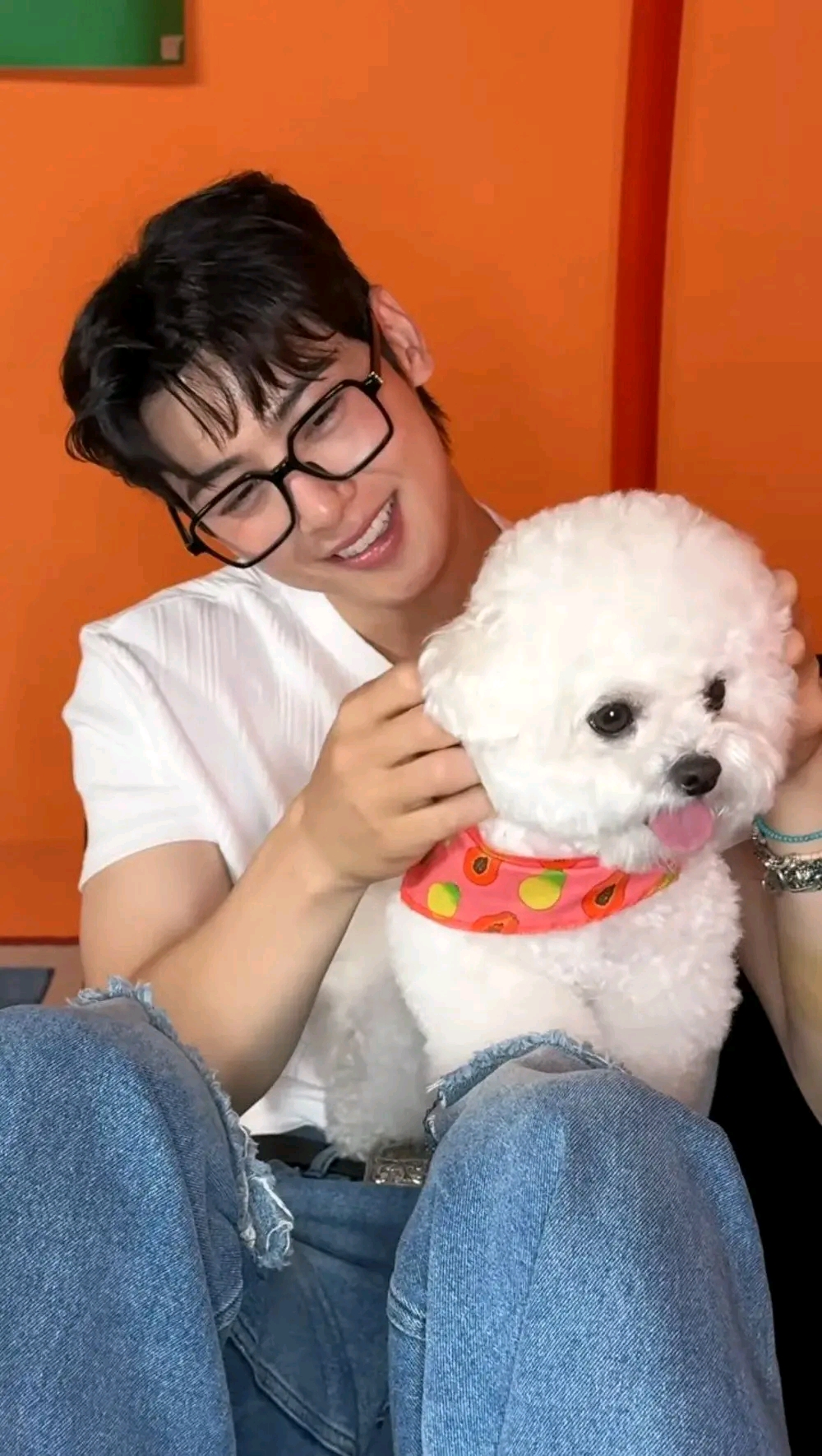 Recent activity shot of Cha Eunwoo