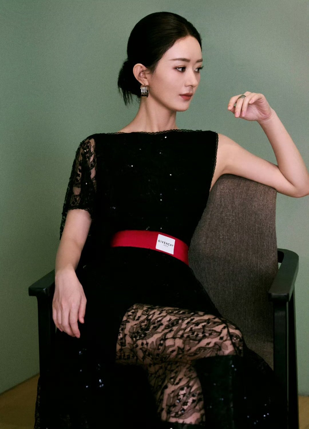 Behind-the-scenes cut of Zhao Liying