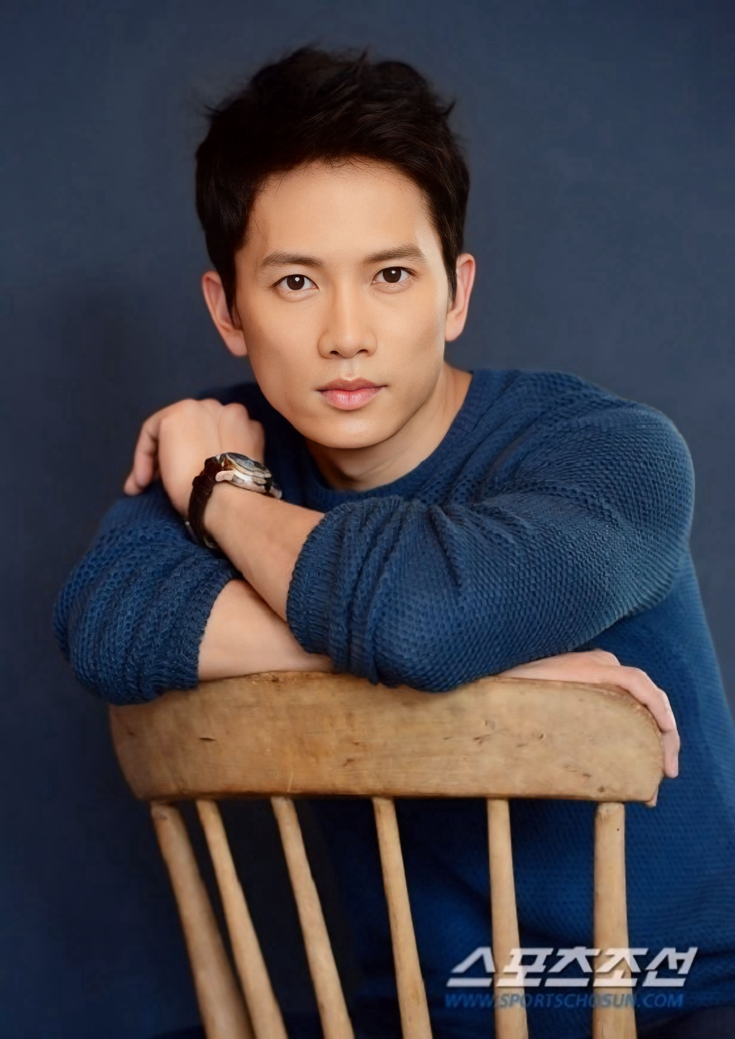 Recent activity shot of Ji Sung