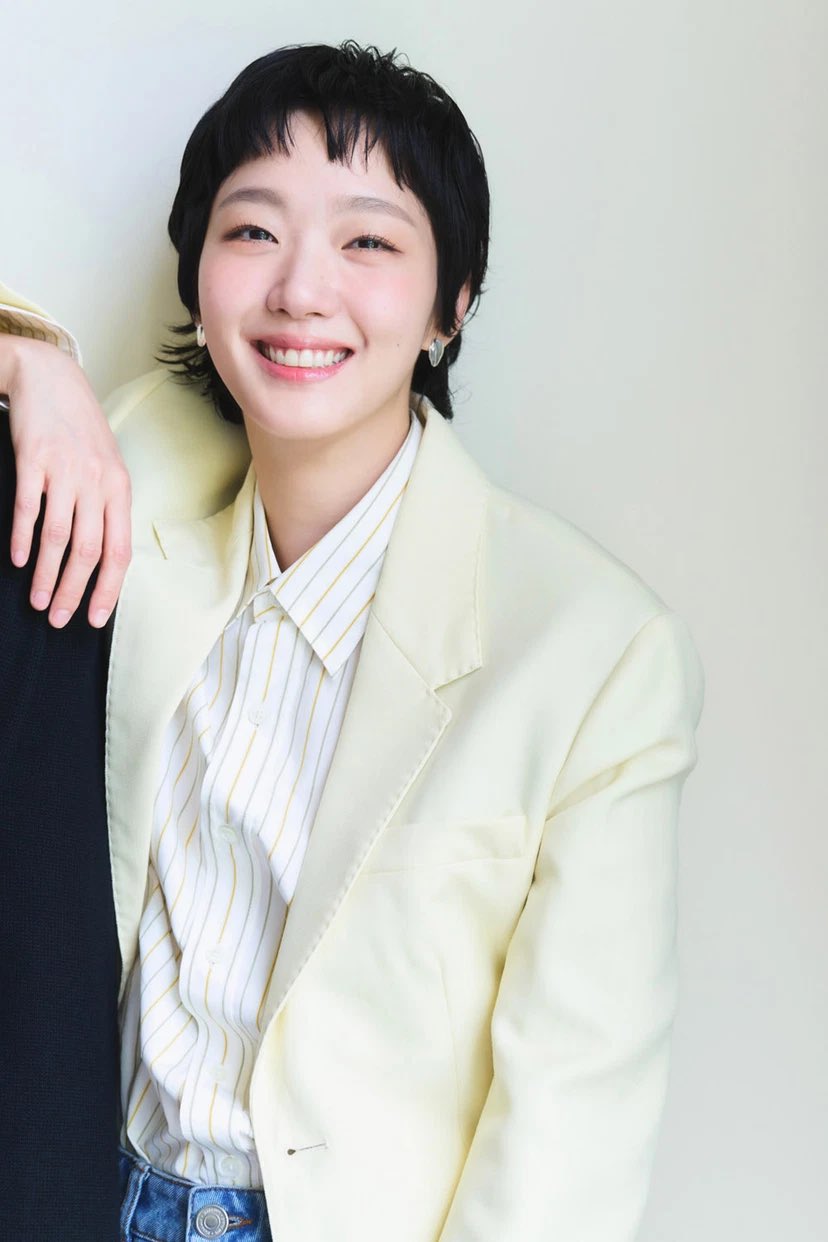 Behind-the-scenes cut of Kim Goeun