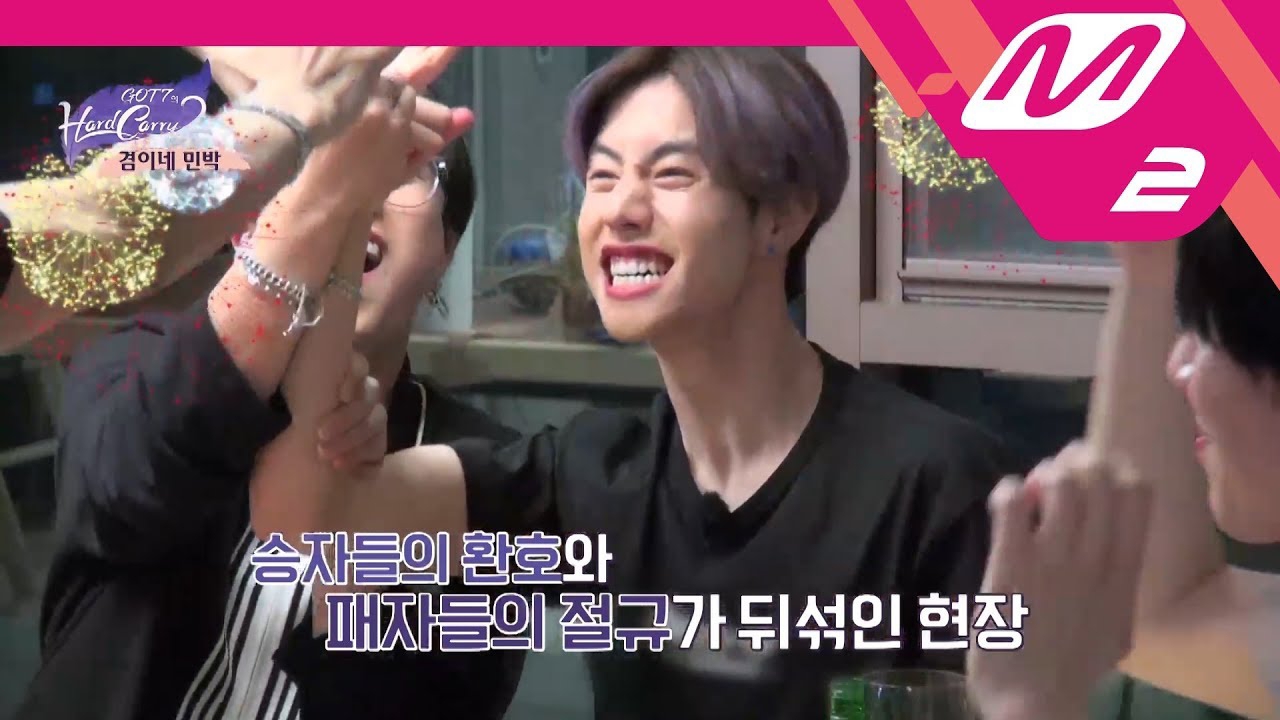 Behind-the-scenes cut of Park Jinyoung