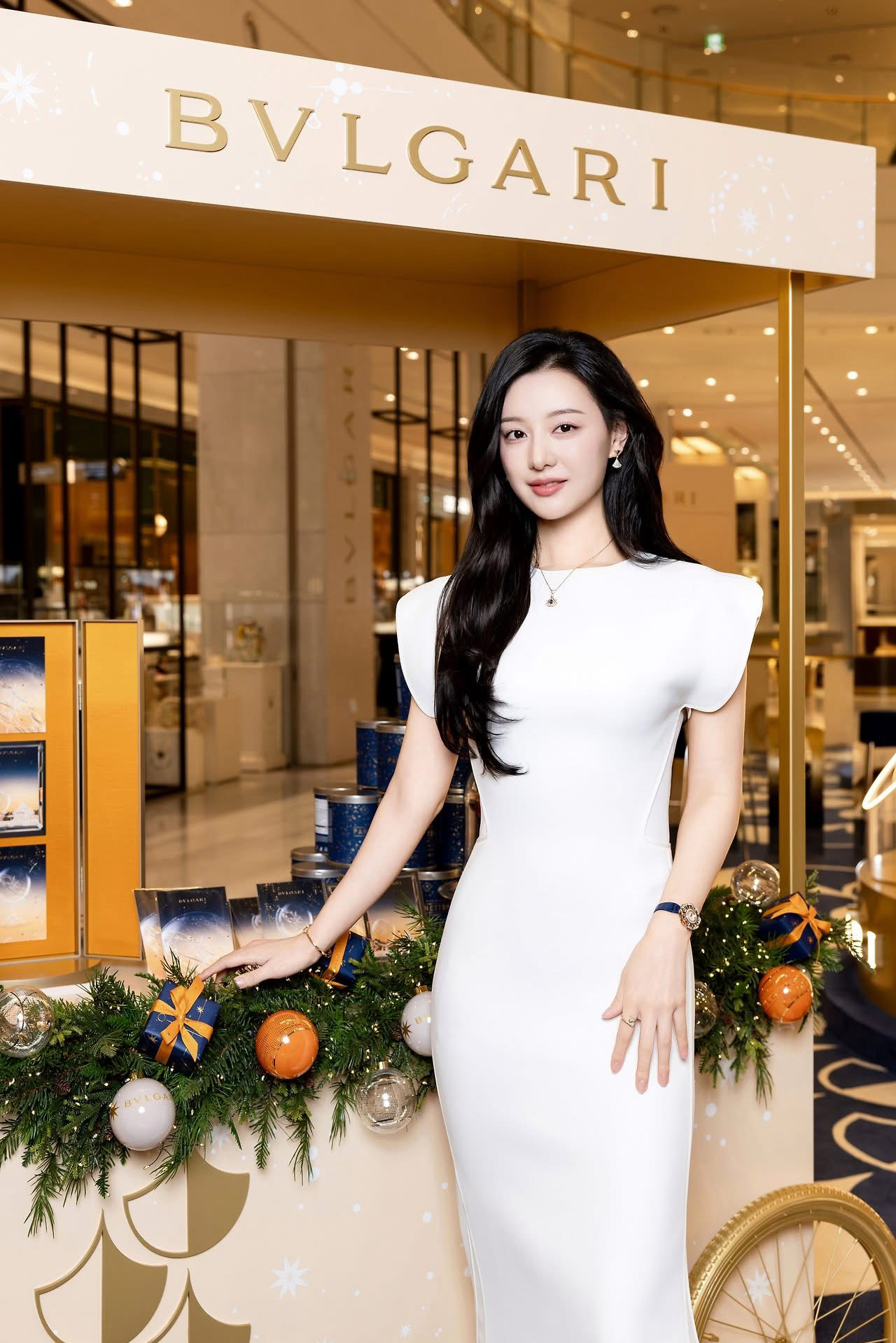 粉絲拍下的金智媛瞬間