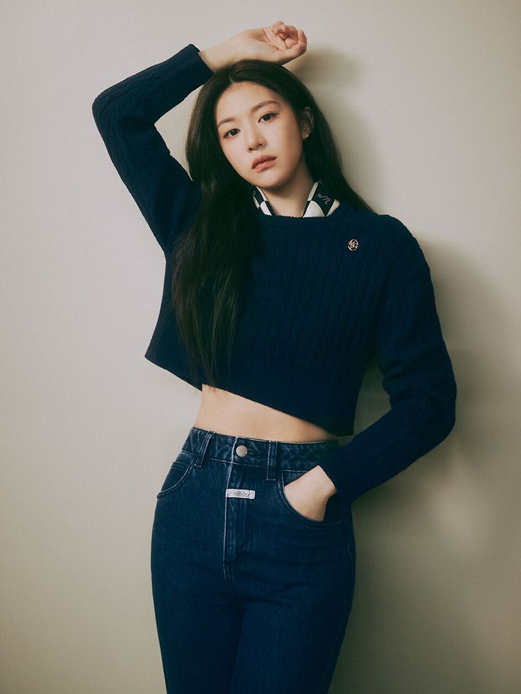 Recent activity shot of Go Younjung