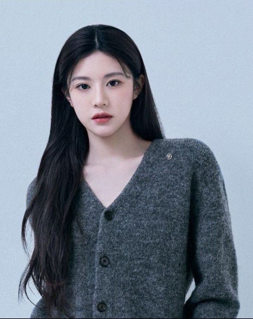 Latest photo of Go Younjung