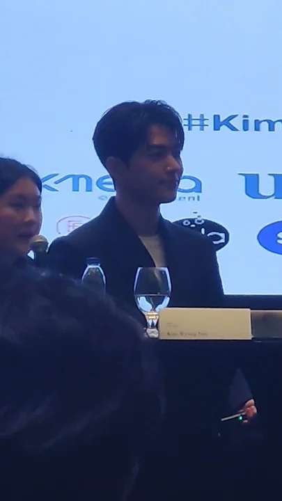 Recent activity shot of Kim Myungsoo (L)