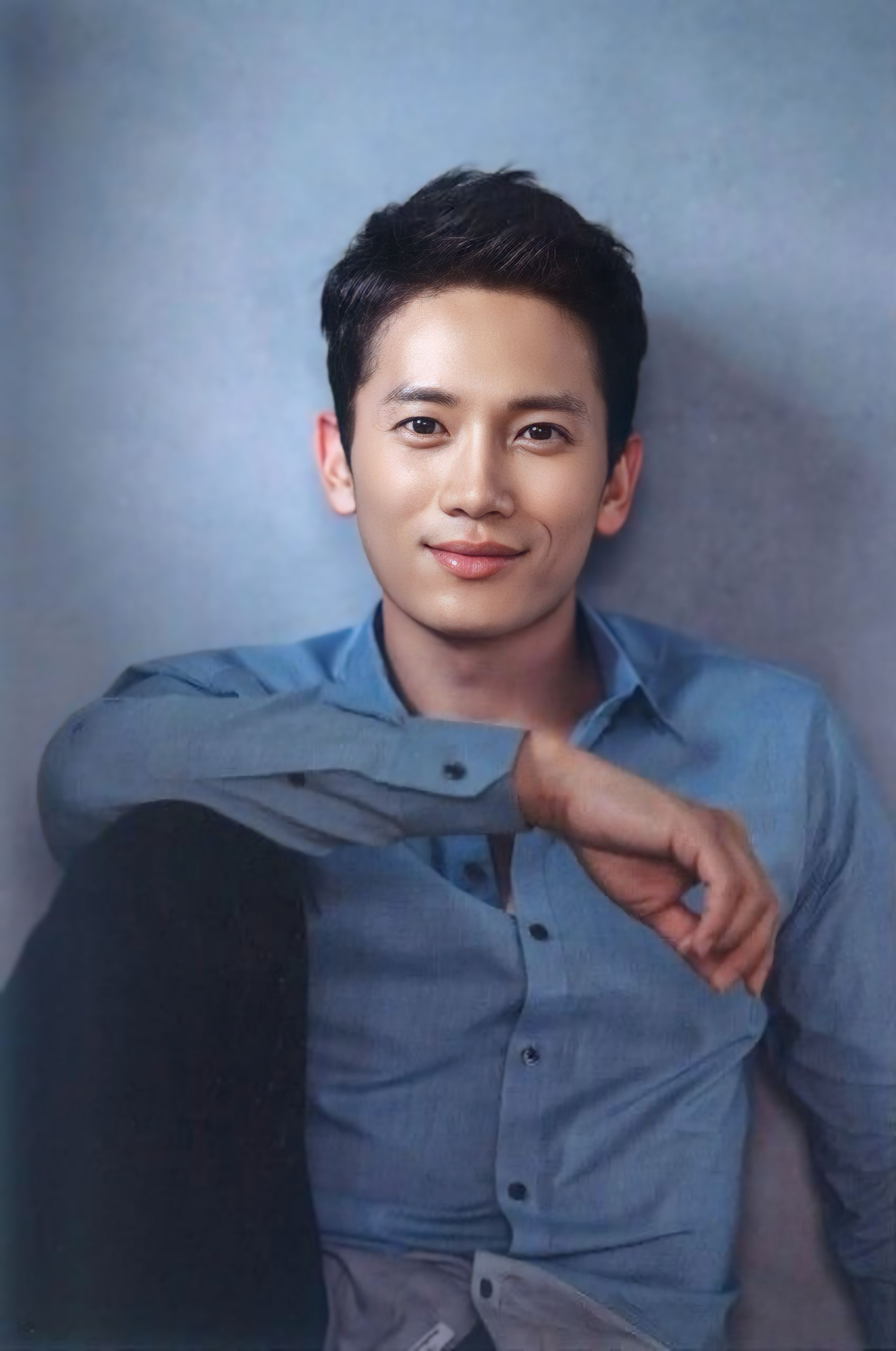 Latest photo of Ji Sung