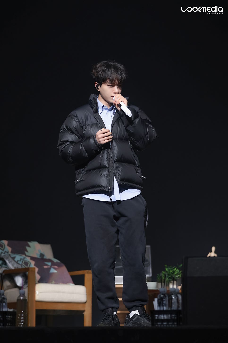 Latest photo of Kim Myungsoo (L)