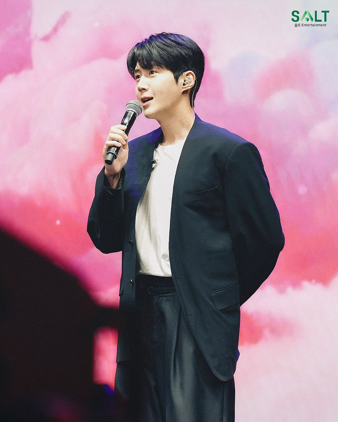 Latest photo of Kim Seonho