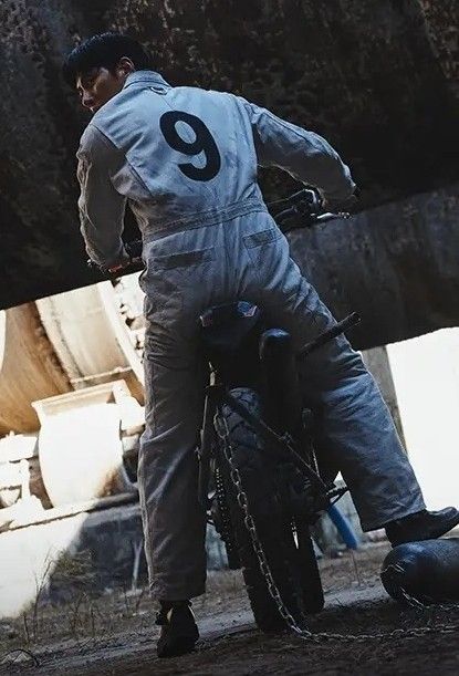 池昌旭的最新照片