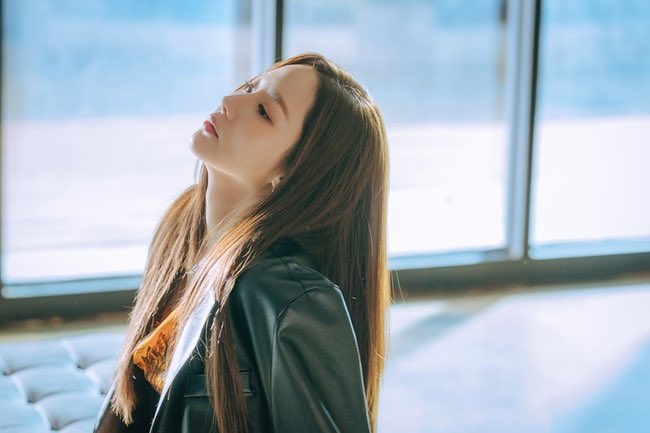 A moment captured by a fan of Park Minyoung