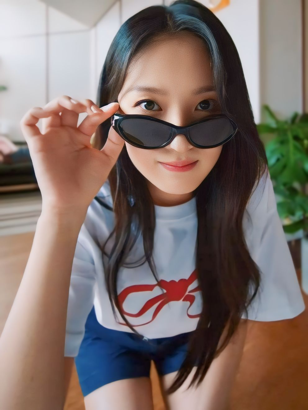 Latest photo of Kim Hyeyoon