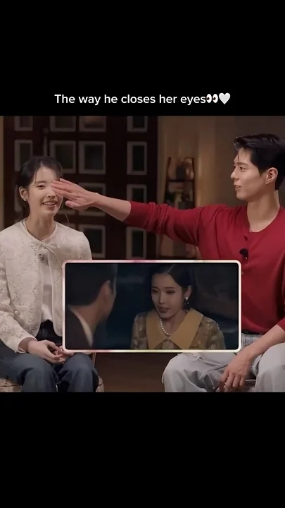 A moment captured by a fan of Park Bogum