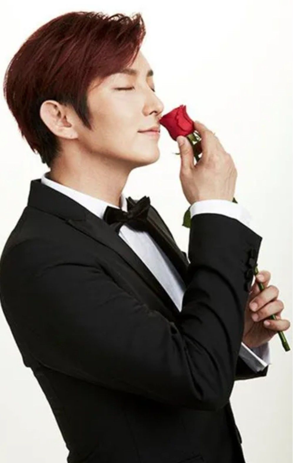 Latest photo of Lee Joongi