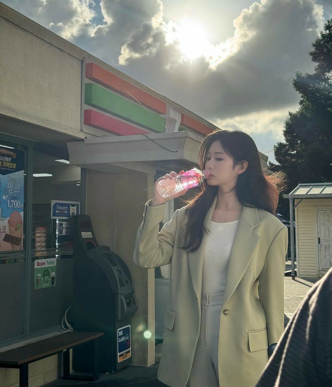 Recent activity shot of Kim Minju