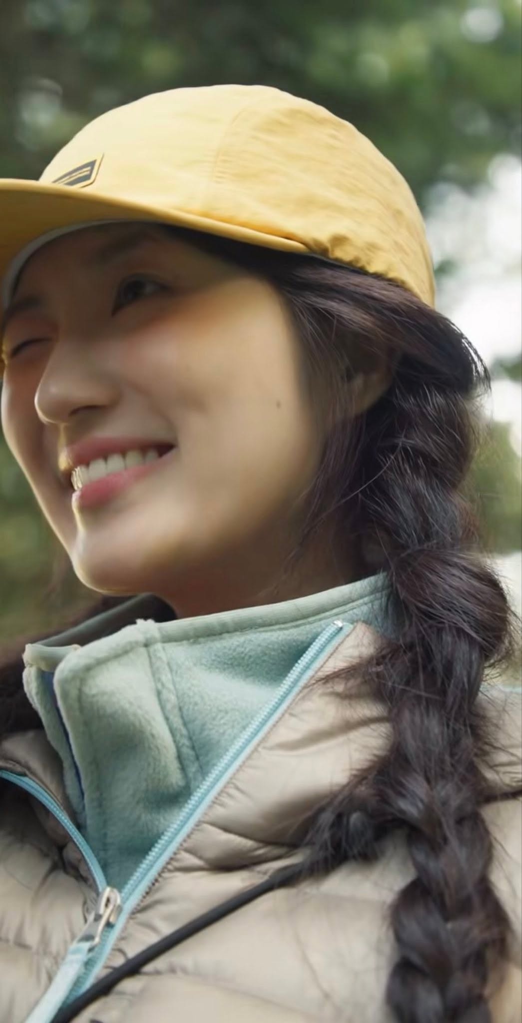Recent activity shot of Kim Hyeyoon