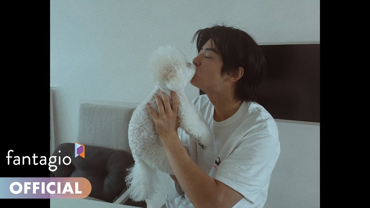 Foto terbaru dari Cha Eunwoo