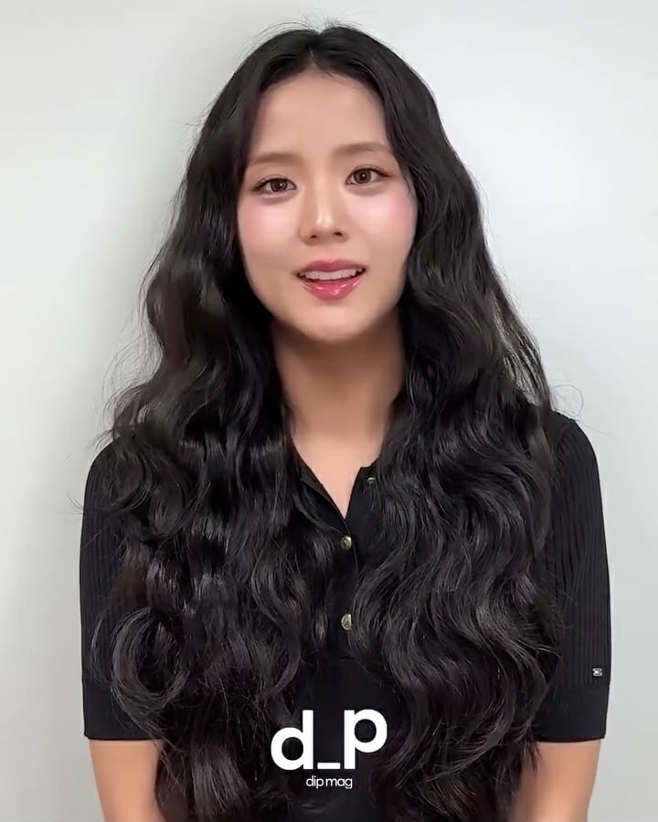 Recent activity shot of Jisoo (1995)