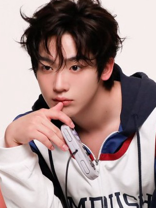 Latest photo of Kim Yohan