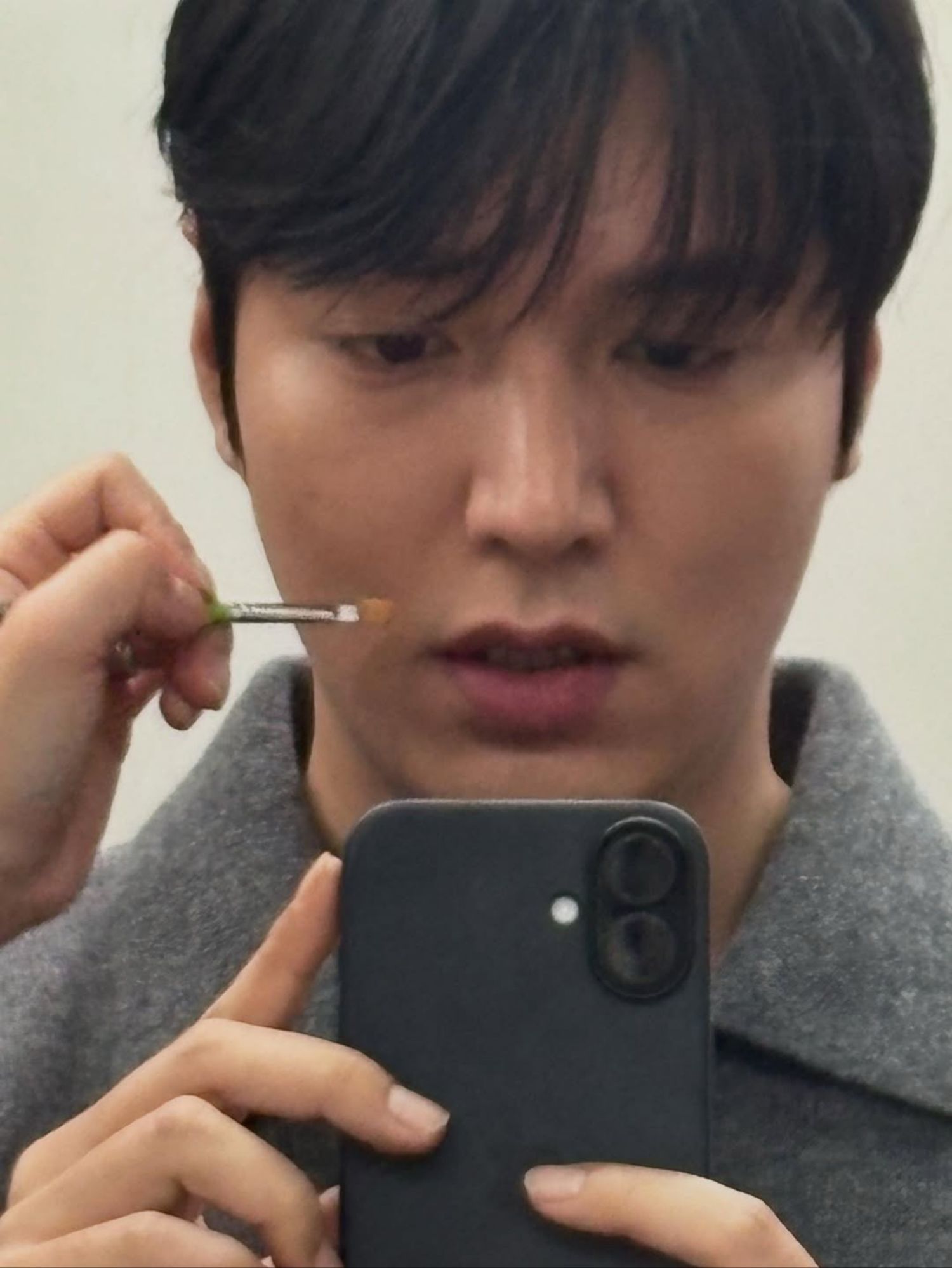 Behind-the-scenes cut of Lee Minho