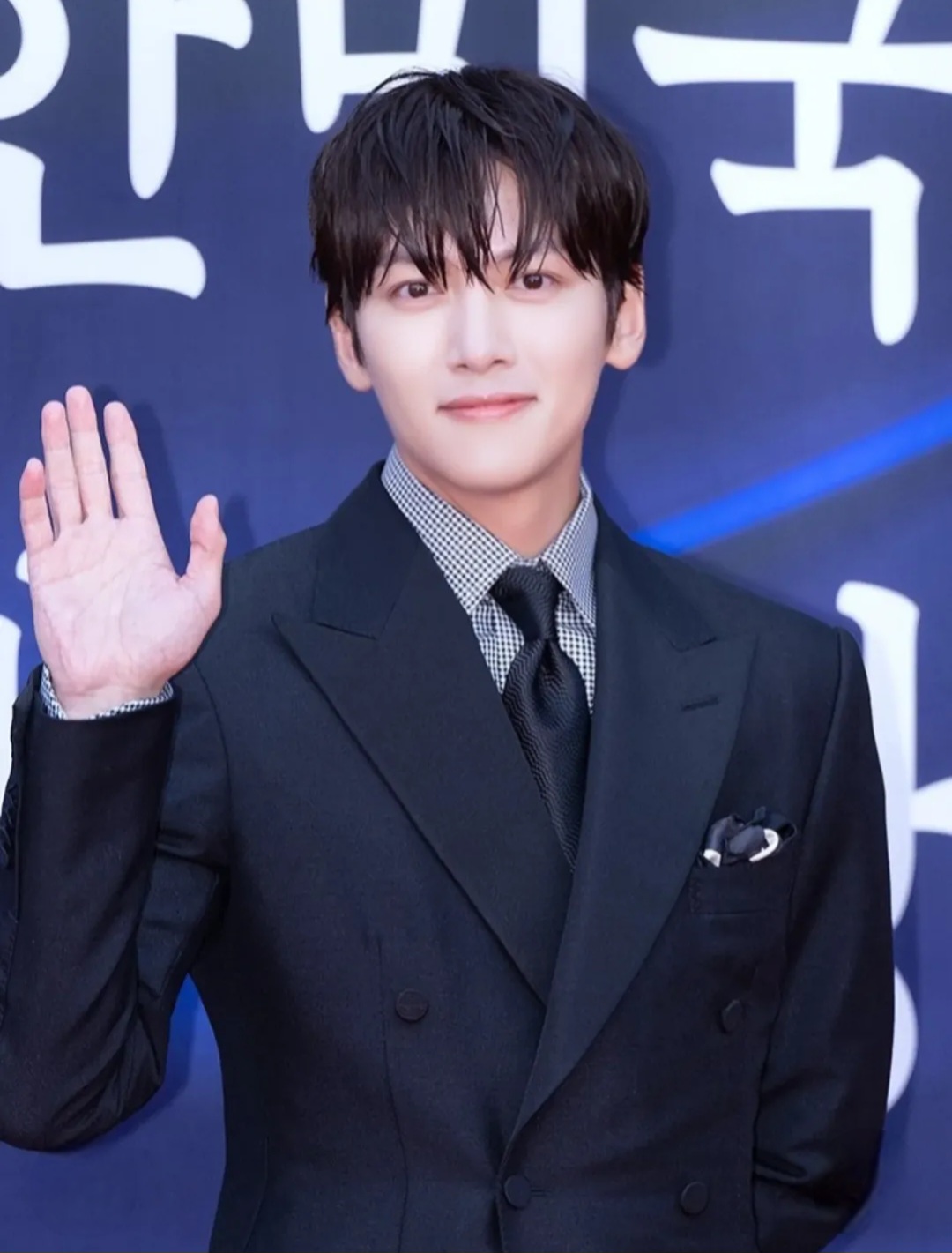 Recent activity shot of Ji Changwook