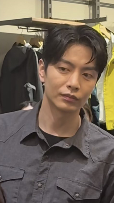 Latest photo of Lee Minki