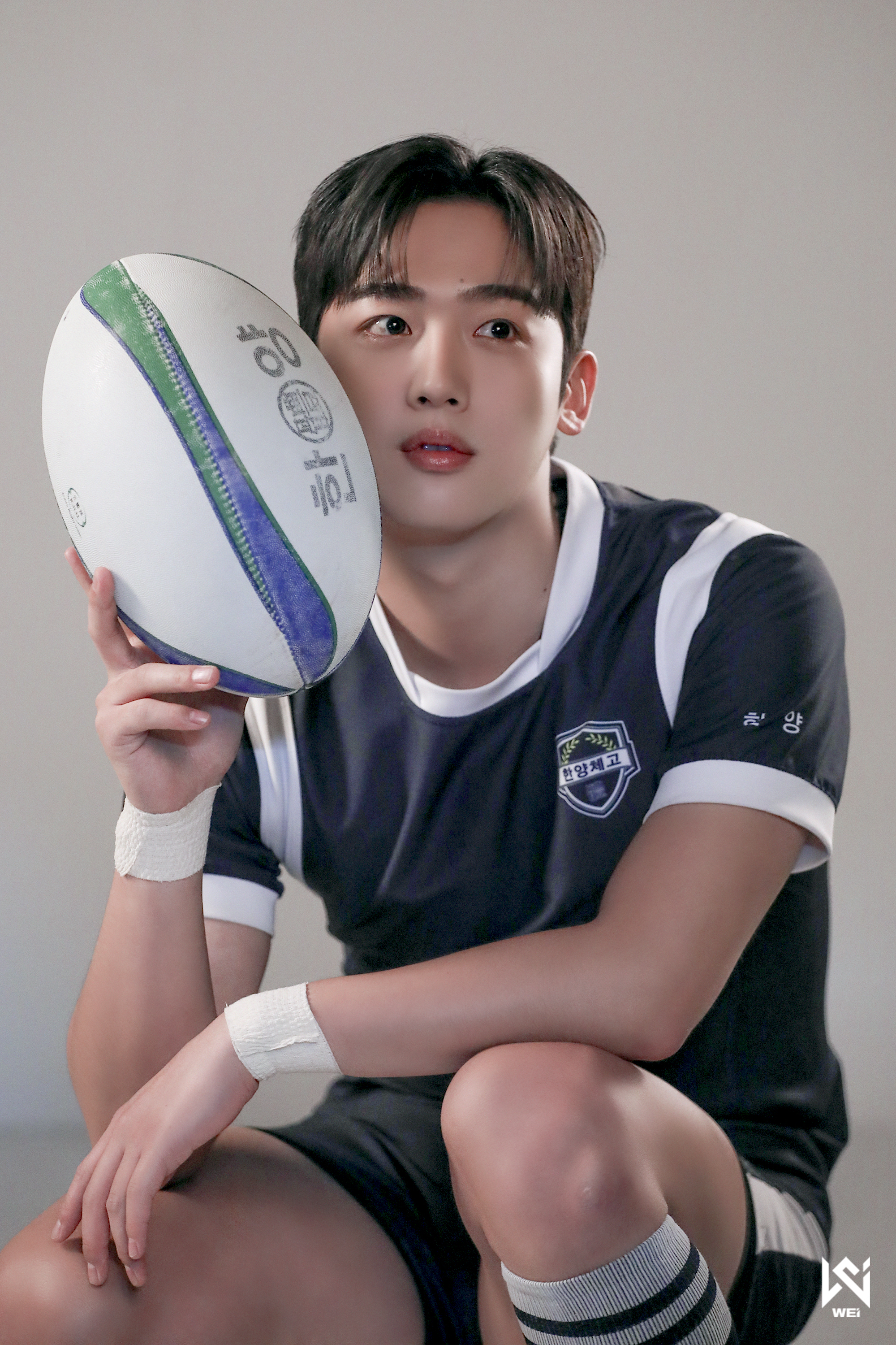 Behind-the-scenes cut of Kim Yohan