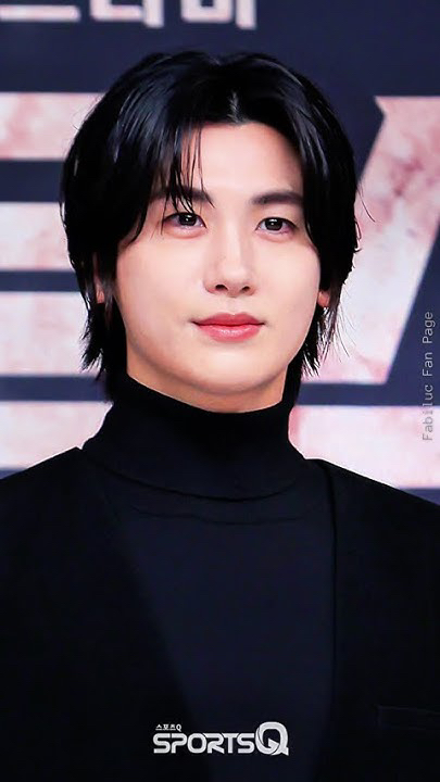 Today's popular wallpaper in Park Hyungsik community