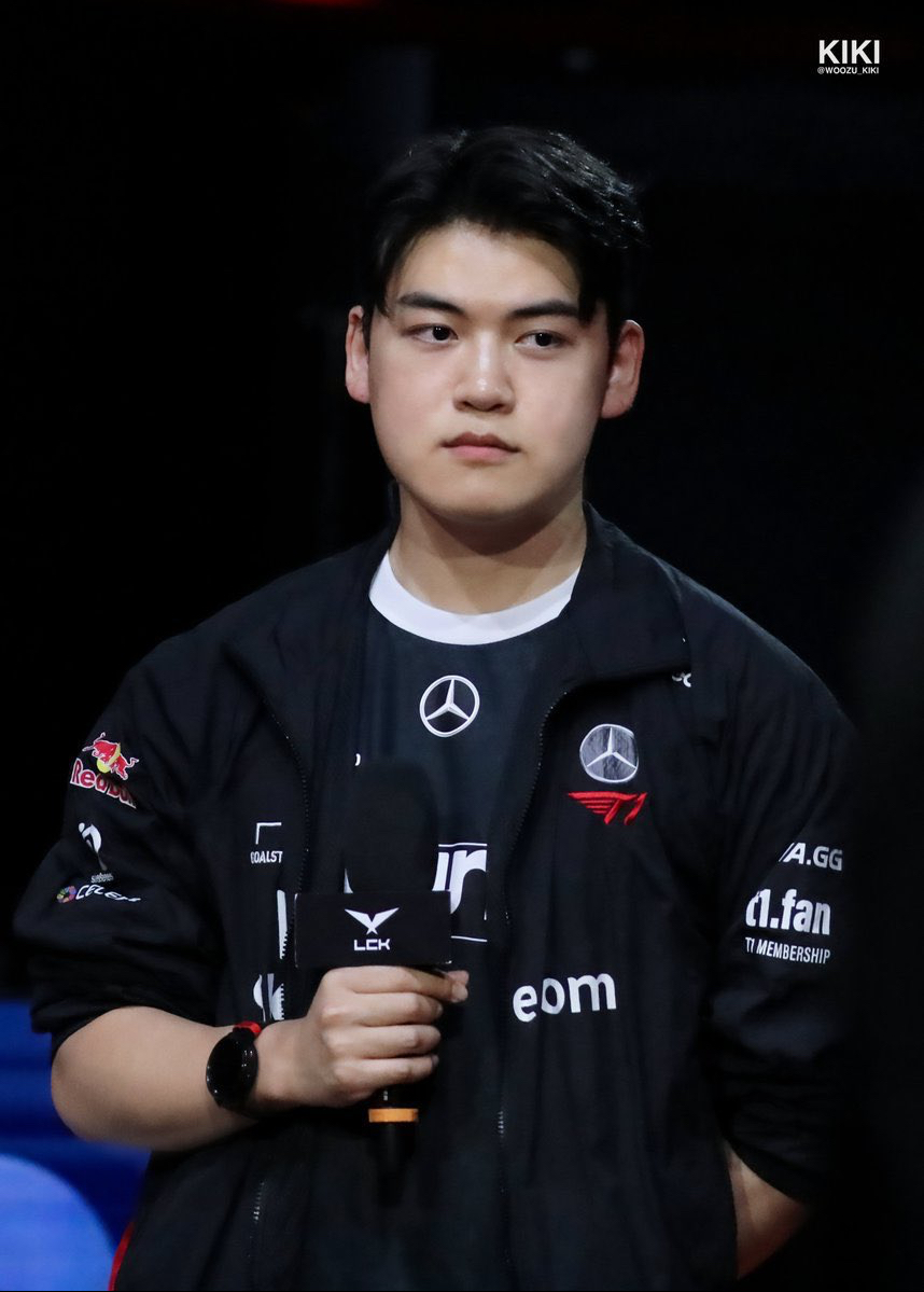 Gumayusi的最新照片