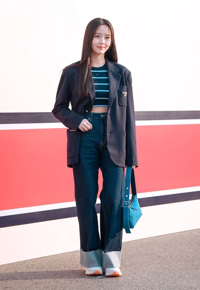 金所泫的最新照片