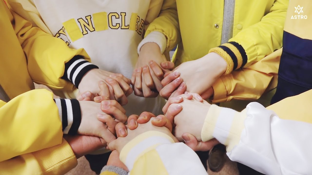 Foto kegiatan terbaru dari Cha Eunwoo