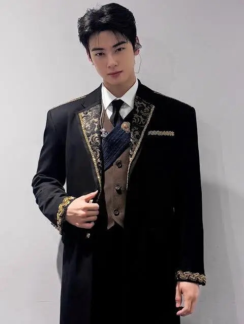 Foto kegiatan terbaru dari Cha Eunwoo