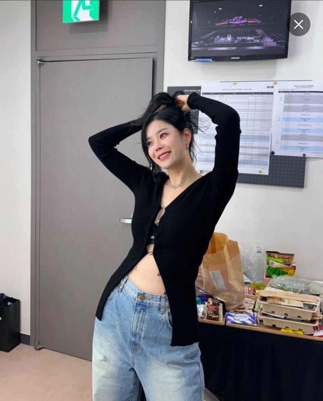 린의 비하인드 컷