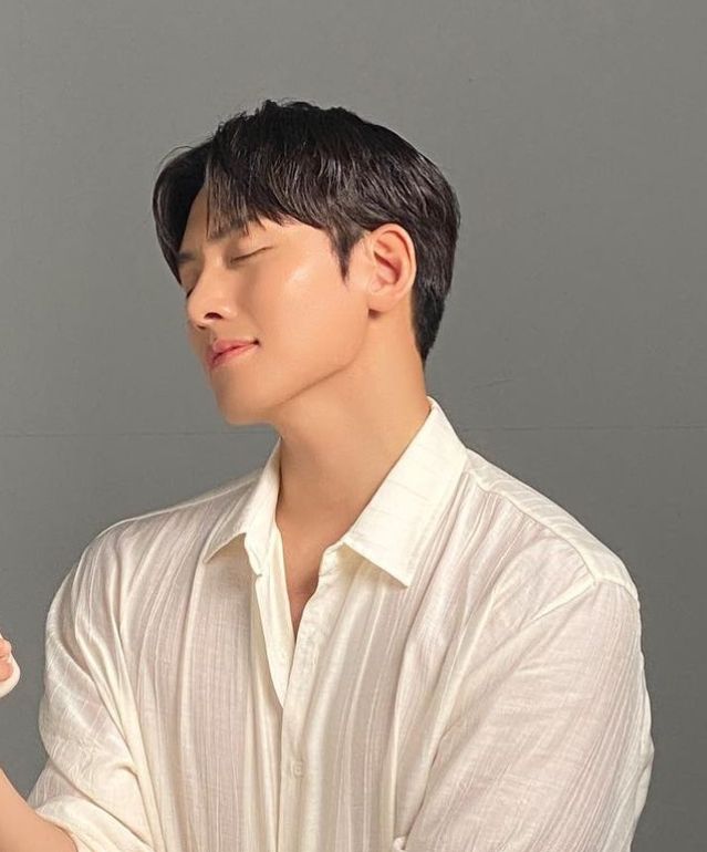 Latest photo of Ji Changwook