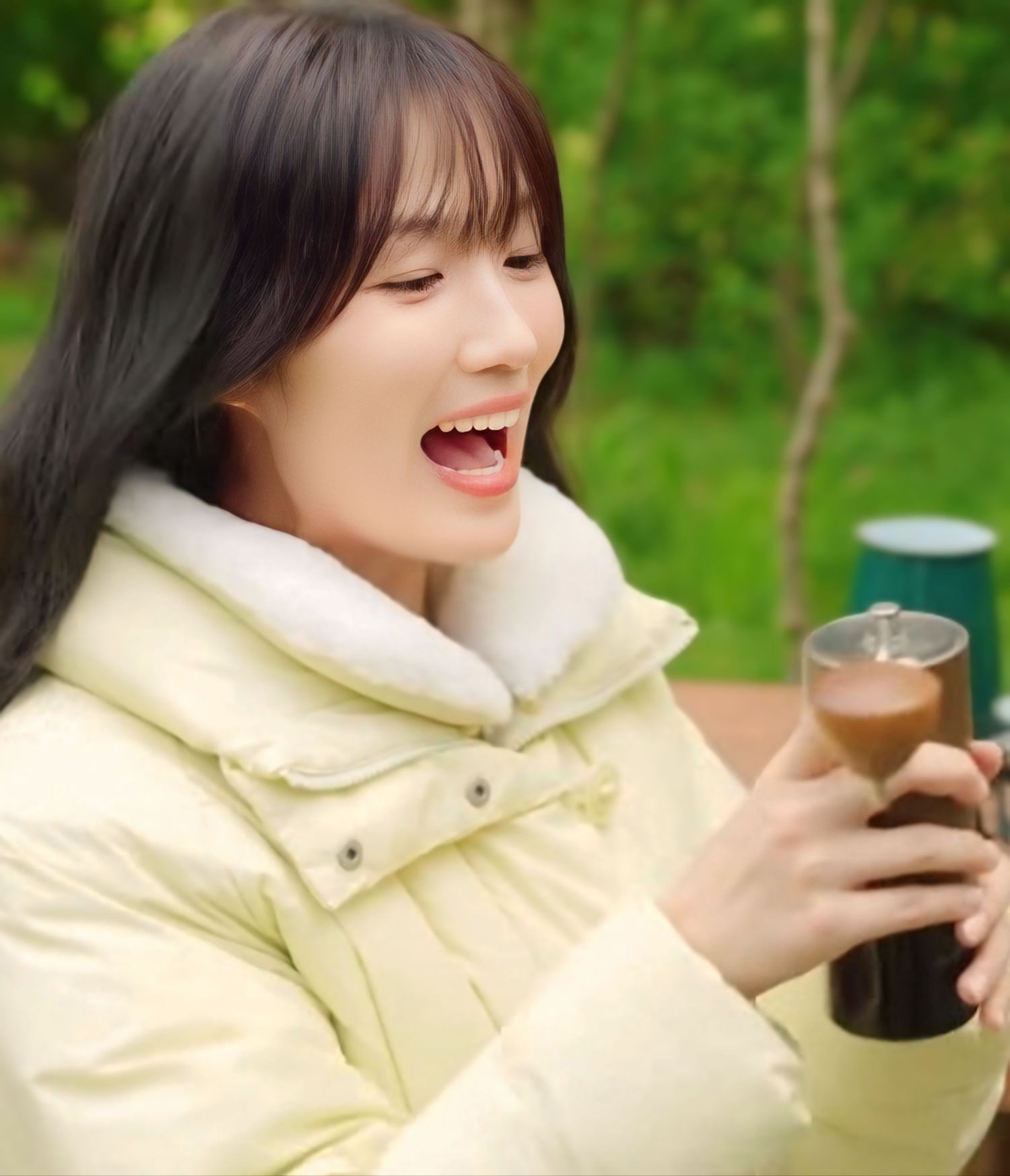 A moment captured by a fan of Kim Hyeyoon