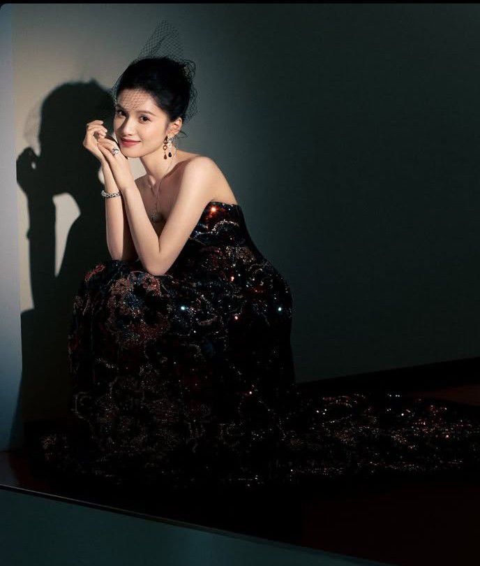 Latest photo of Jingyi Zhang