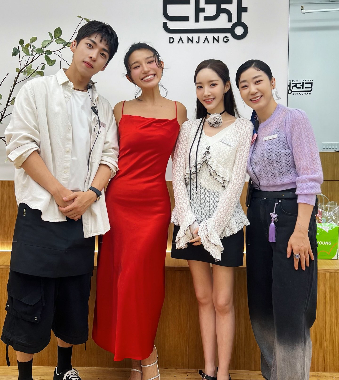 A moment captured by a fan of Park Minyoung