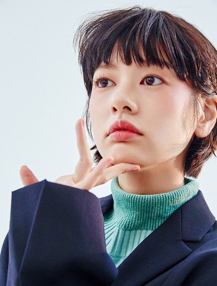 Behind-the-scenes cut of Jung Somin