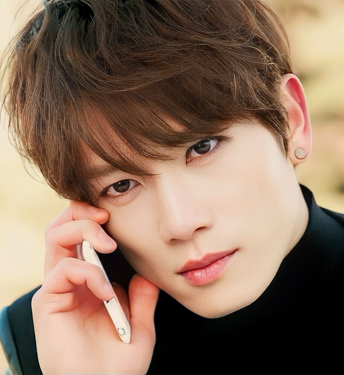 Latest photo of Ji Sung