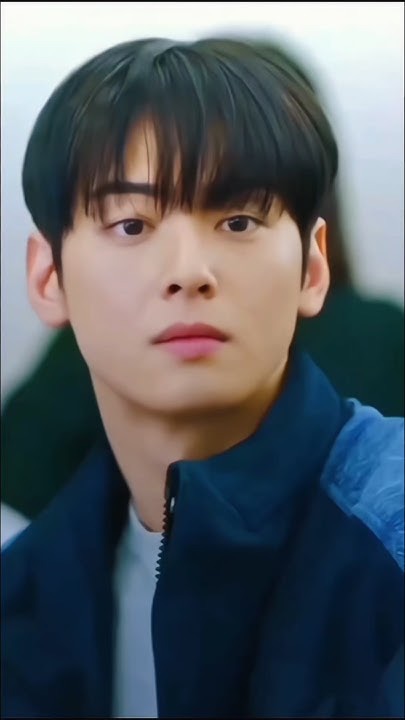 Foto terbaru dari Cha Eunwoo