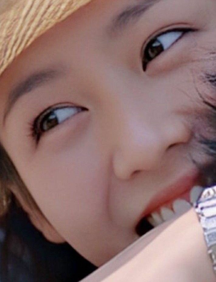 Latest photo of Son Yejin