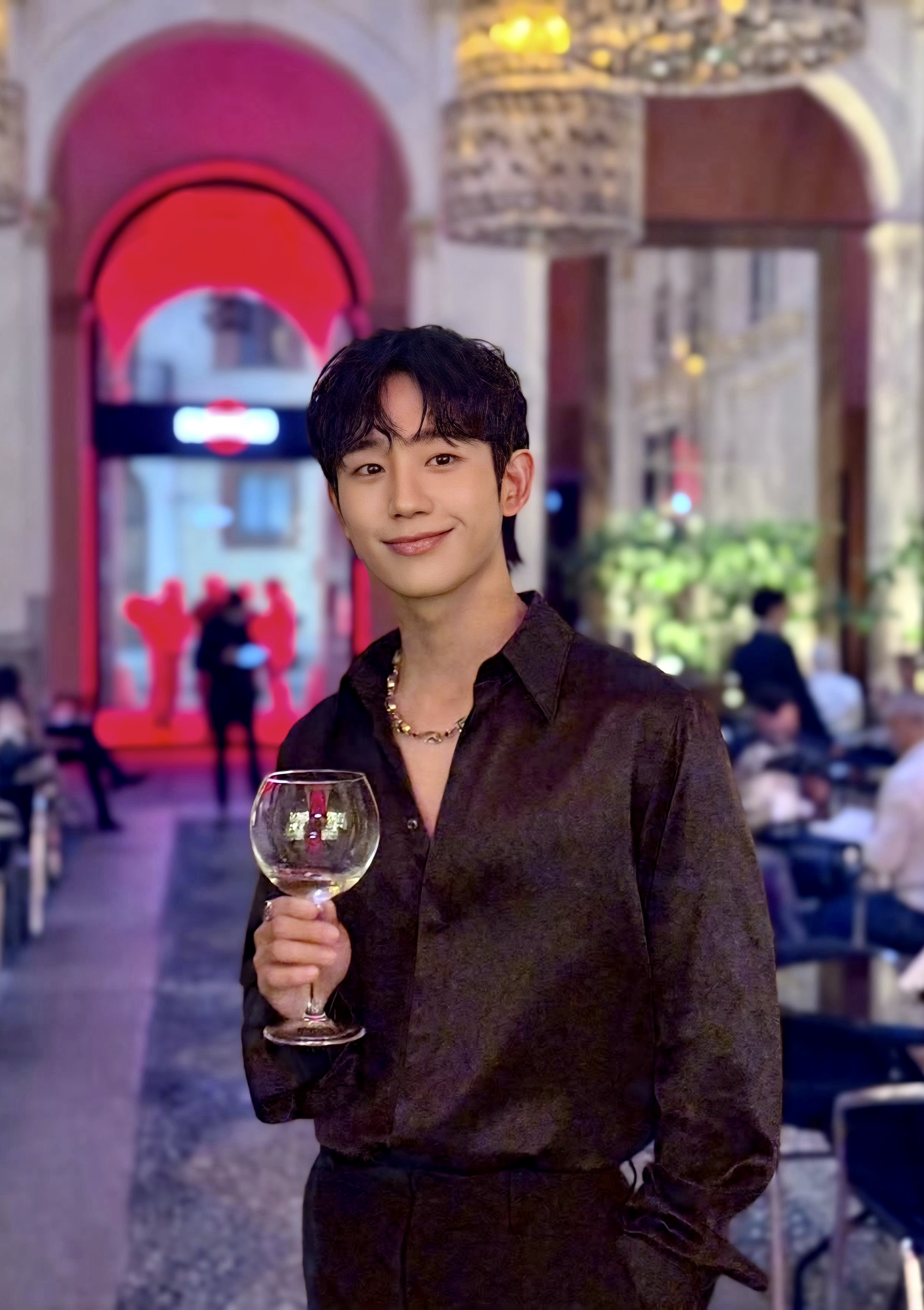 A moment captured by a fan of Jung Haein