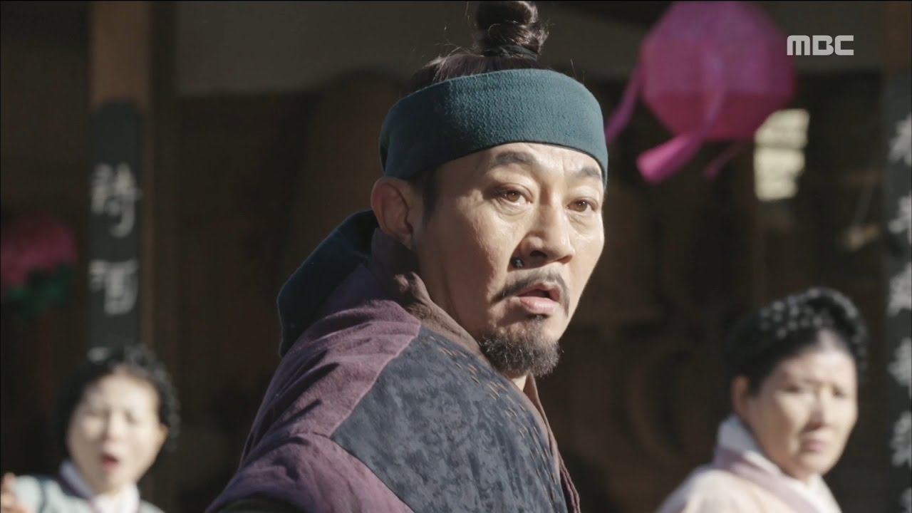 윤균상 최근 활동샷