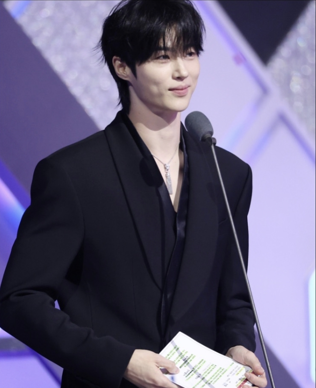 Recent activity shot of Byeon Wooseok