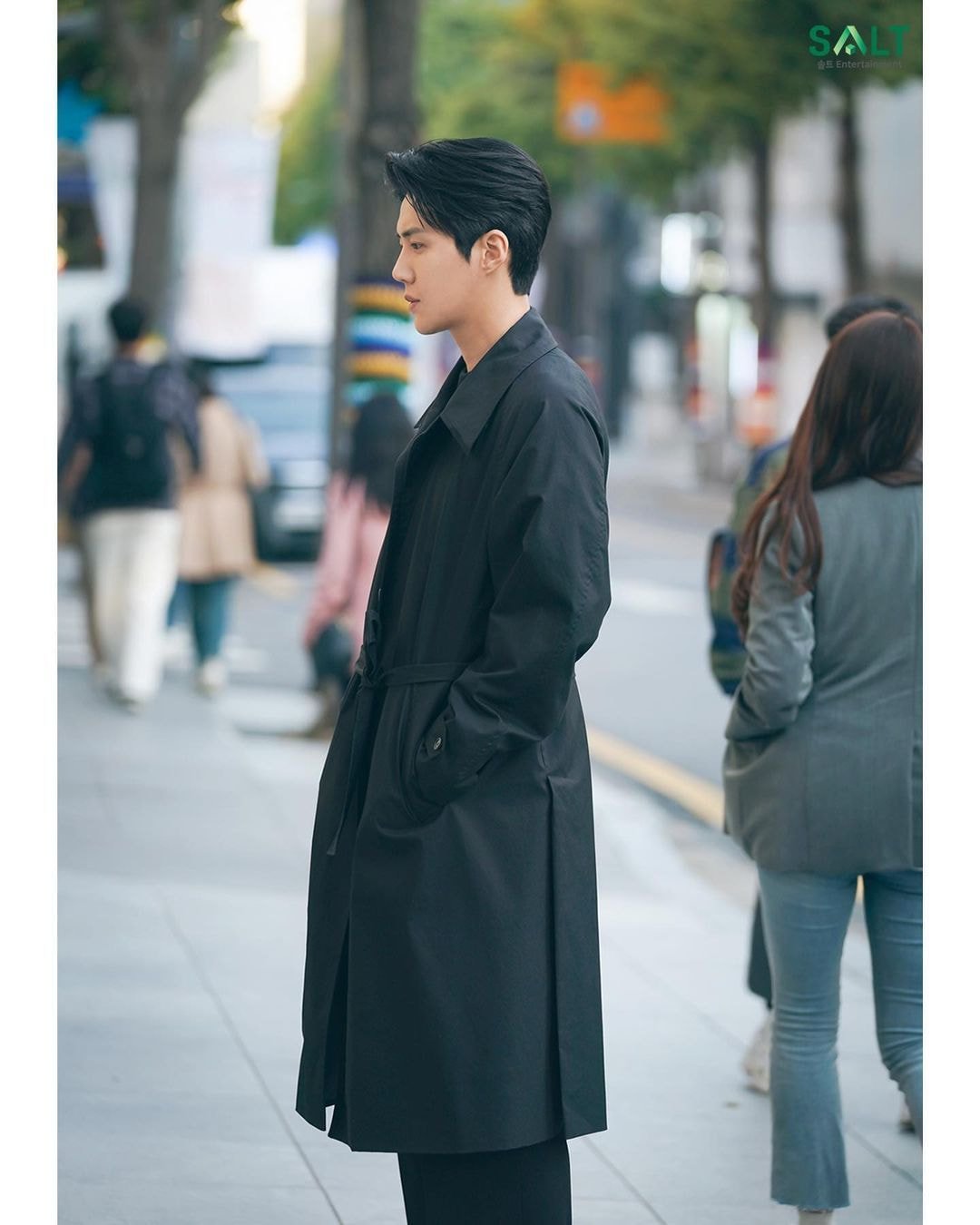 Behind-the-scenes cut of Kim Seonho