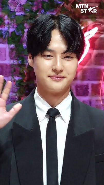 Behind-the-scenes cut of Yang Sejong
